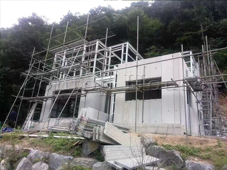 light steel villa.jpg